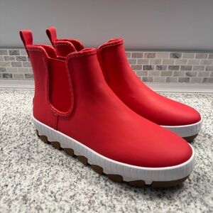 Sperry Top Sider Torrent Red Rubber Chelsea Rain Ankle Boots